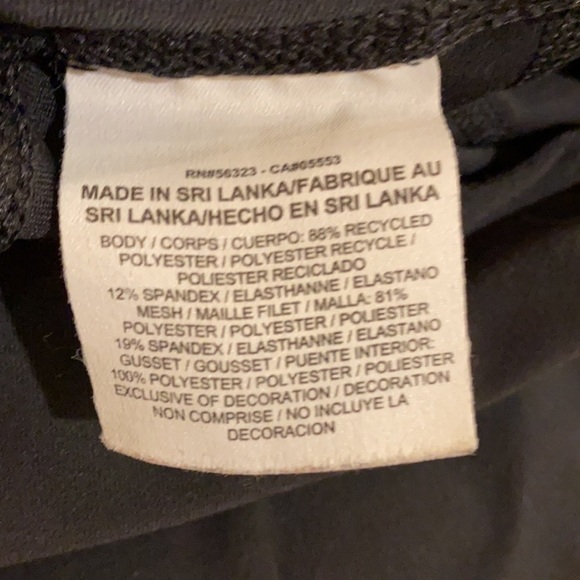 Nike  Black Mesh Capri Leggings - Picture 8 of 8